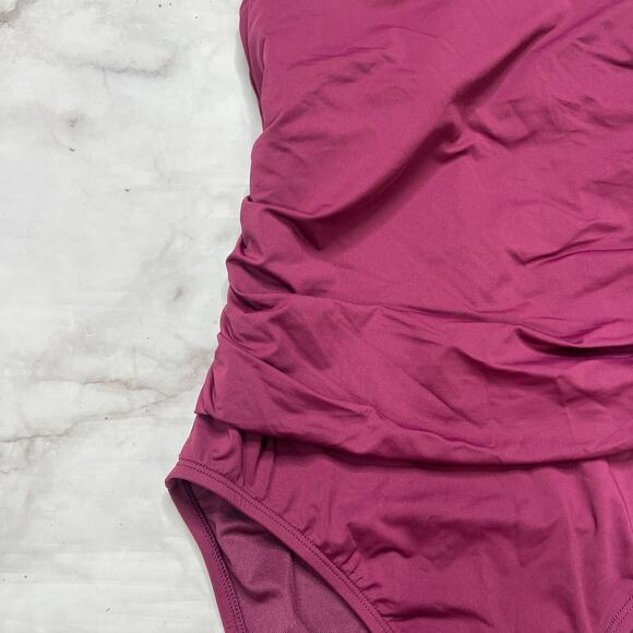 Bleu Rod Beattie Cut Out One Piece Swimsuit Pomegranate Red Size 8 Slimming New - Picture 4 of 8